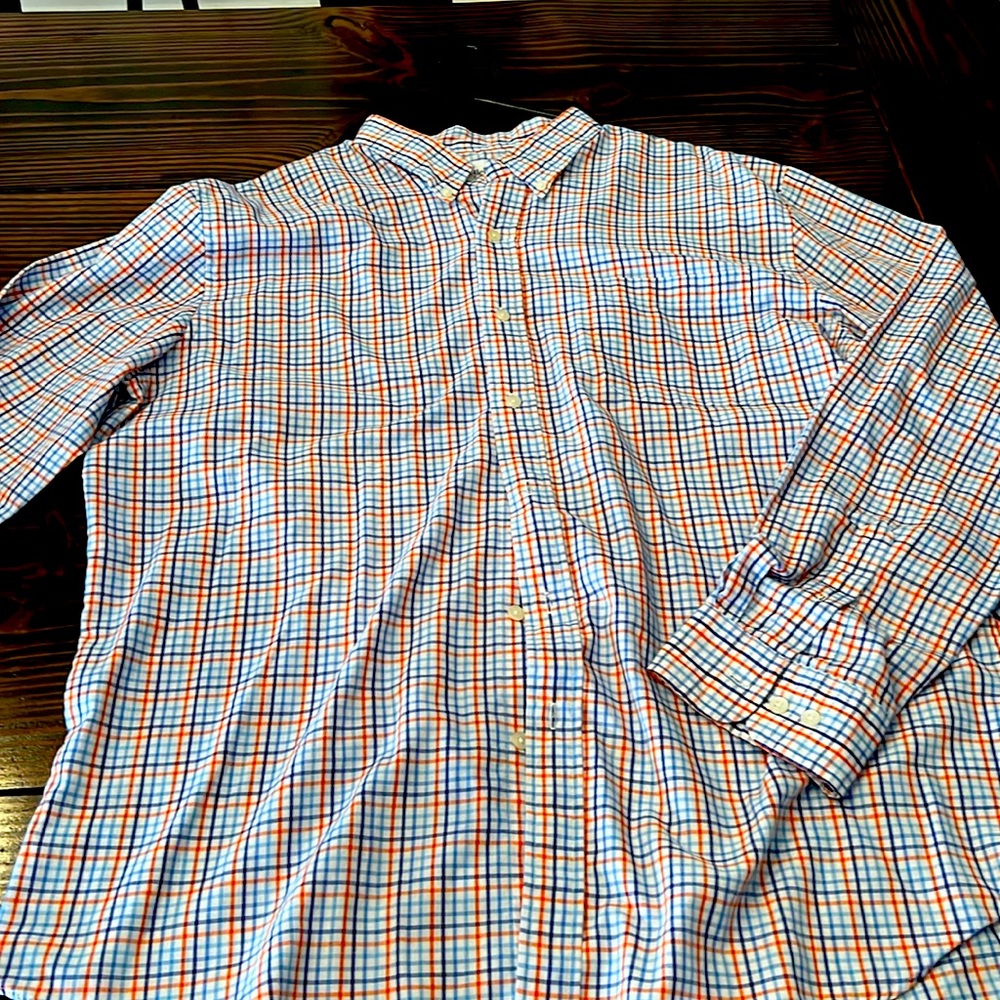 Xl dress shirt by Saddlebred classic fit long sleeve